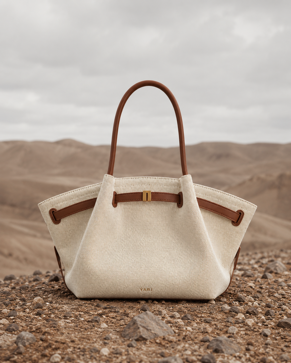 YARI Structured Tote Bag – Ivory & Tan