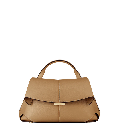 Elegant Camel Pebbled Leather Top-Handle Handbag with Fold-Over Flap, Adjustable Strap, and Gold-Tone Hardware Styled in Luxe Winter Look